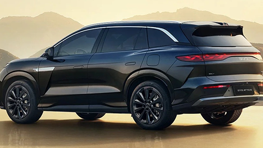 BYD Atto 8 — Única