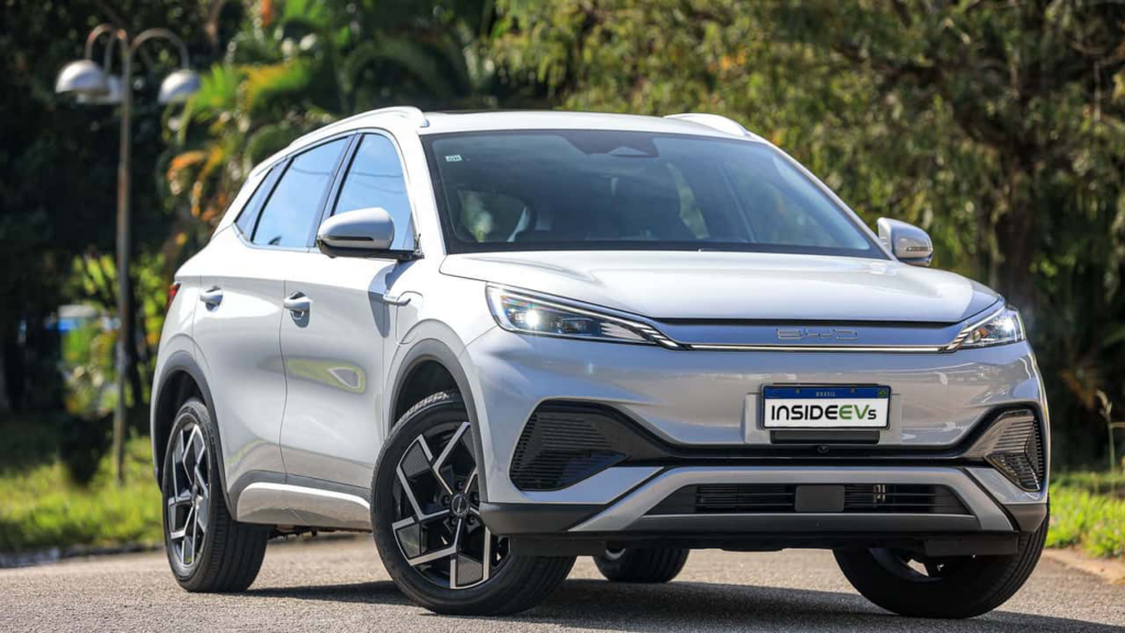 BYD Yuan Plus — FWD atual | AWD nova geração