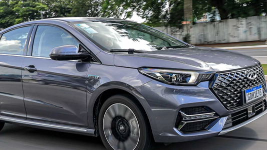 CAOA Chery Arrizo 6 Pro MHEV — Única