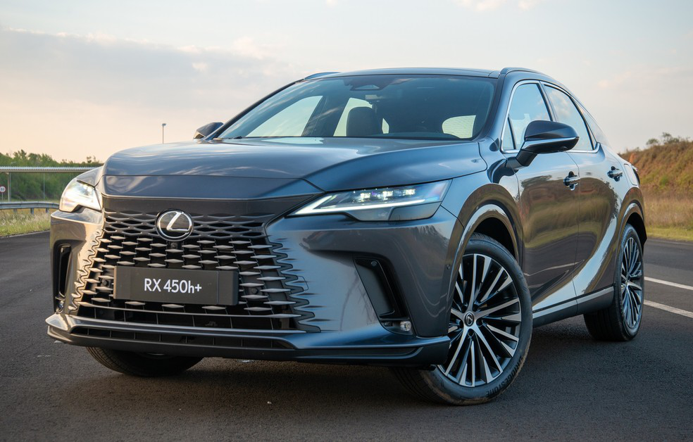 Lexus NX 450h+ — Luxury (única)
