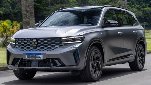 Renault Koleos E-Tech Hybrid — Esprit Alpine