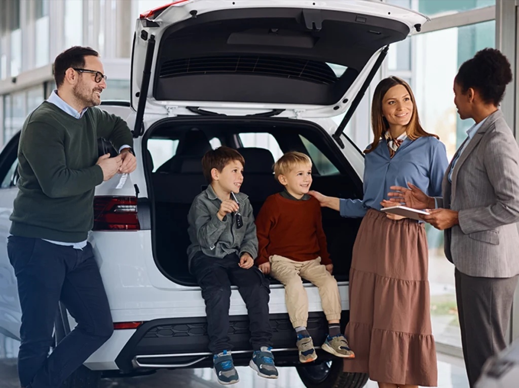 SUV DE 7 LUGARES ELÉTRICO OU HÍBRIDO: QUAL FAZ MAIS SENTIDO PARA SUA FAMÍLIA?